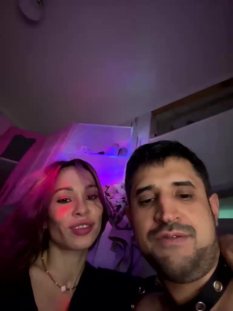 VIP17CoupleDream Live Sex December 11, 2025