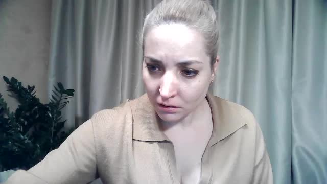 mariska-kiska Live Sex December 11, 2025