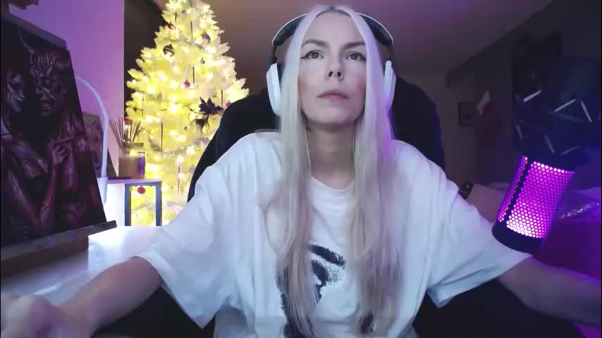 tinykylie Live Sex December 10, 2025