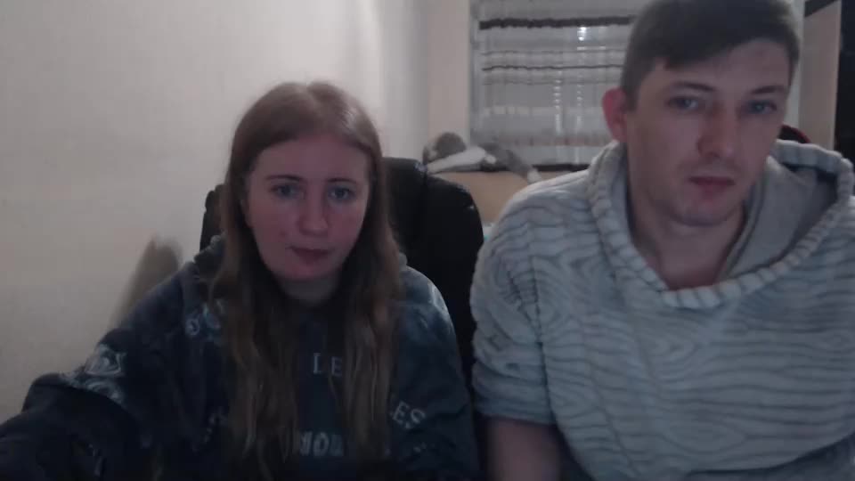 jenisandpeter Live Sex December 10, 2025