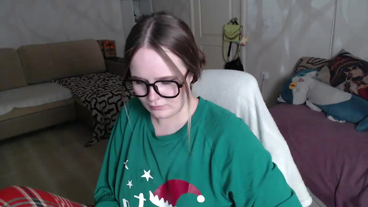 Lizzi-Peach Live Sex December 10, 2025