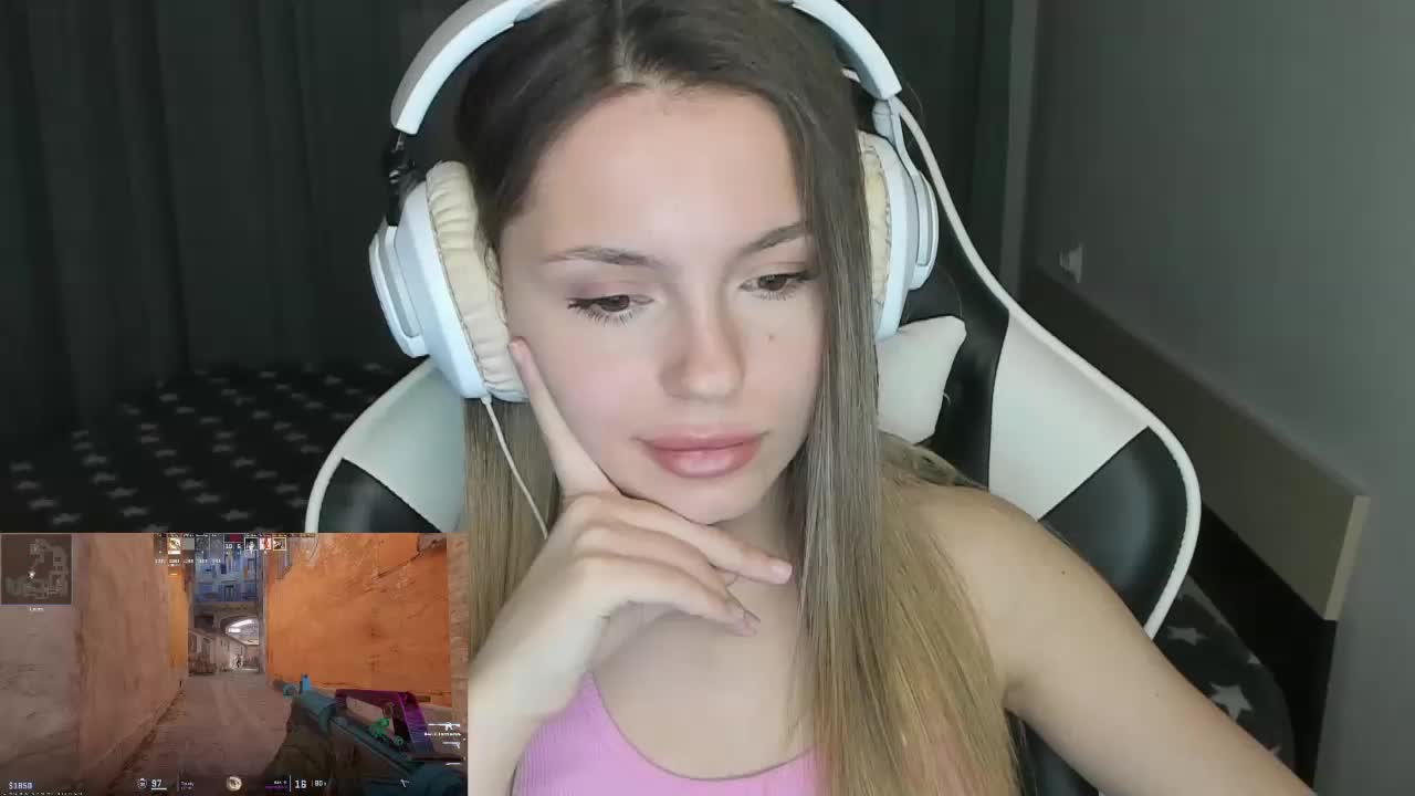 EmiMe Live Sex December 11, 2025