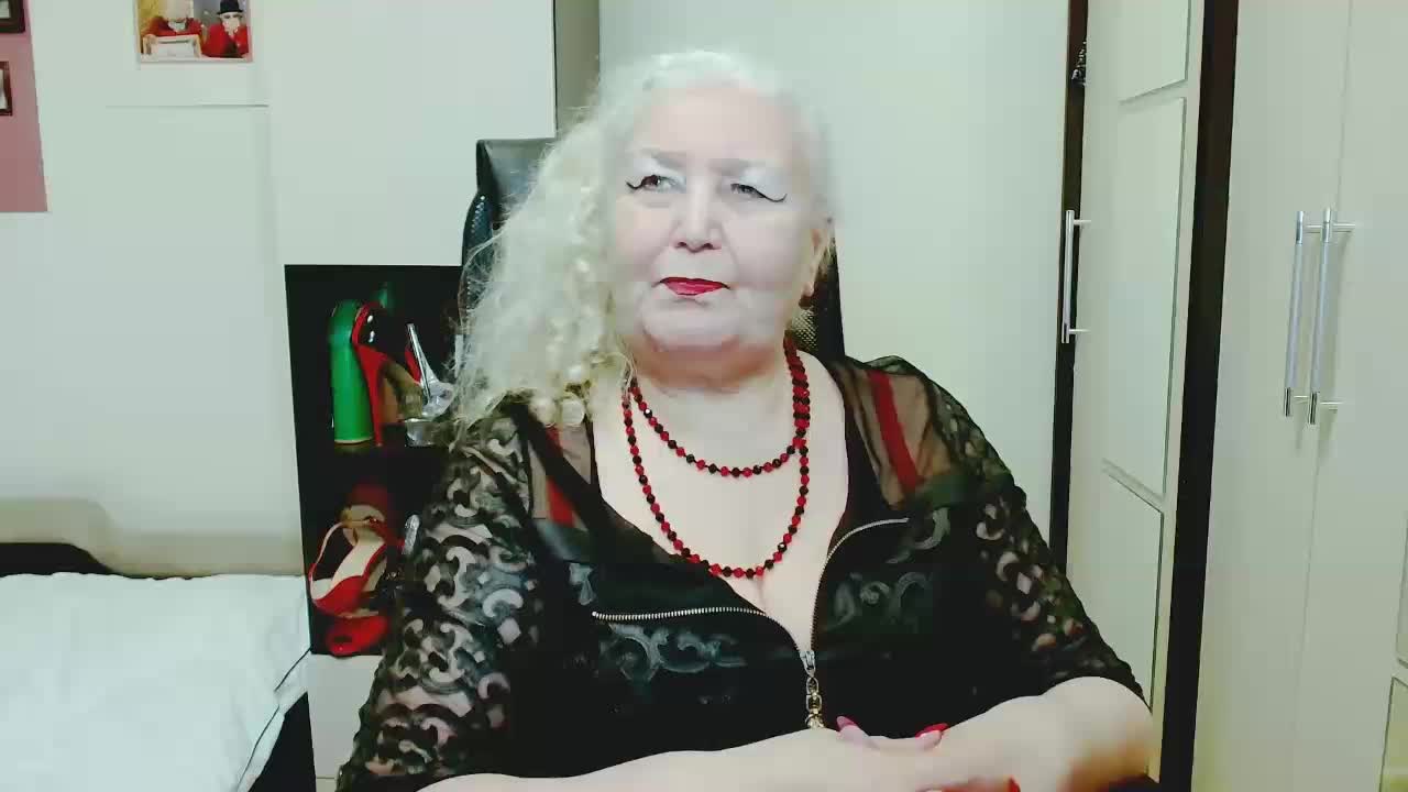GrannyWants Live Sex December 11, 2025