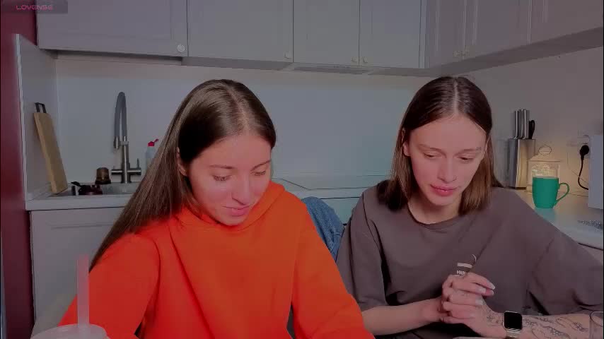 ihavepaws33 Live Sex December 11, 2025