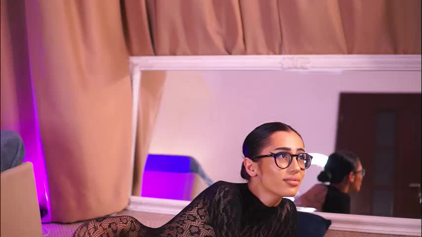 chloeobrilx Live Sex December 12, 2025