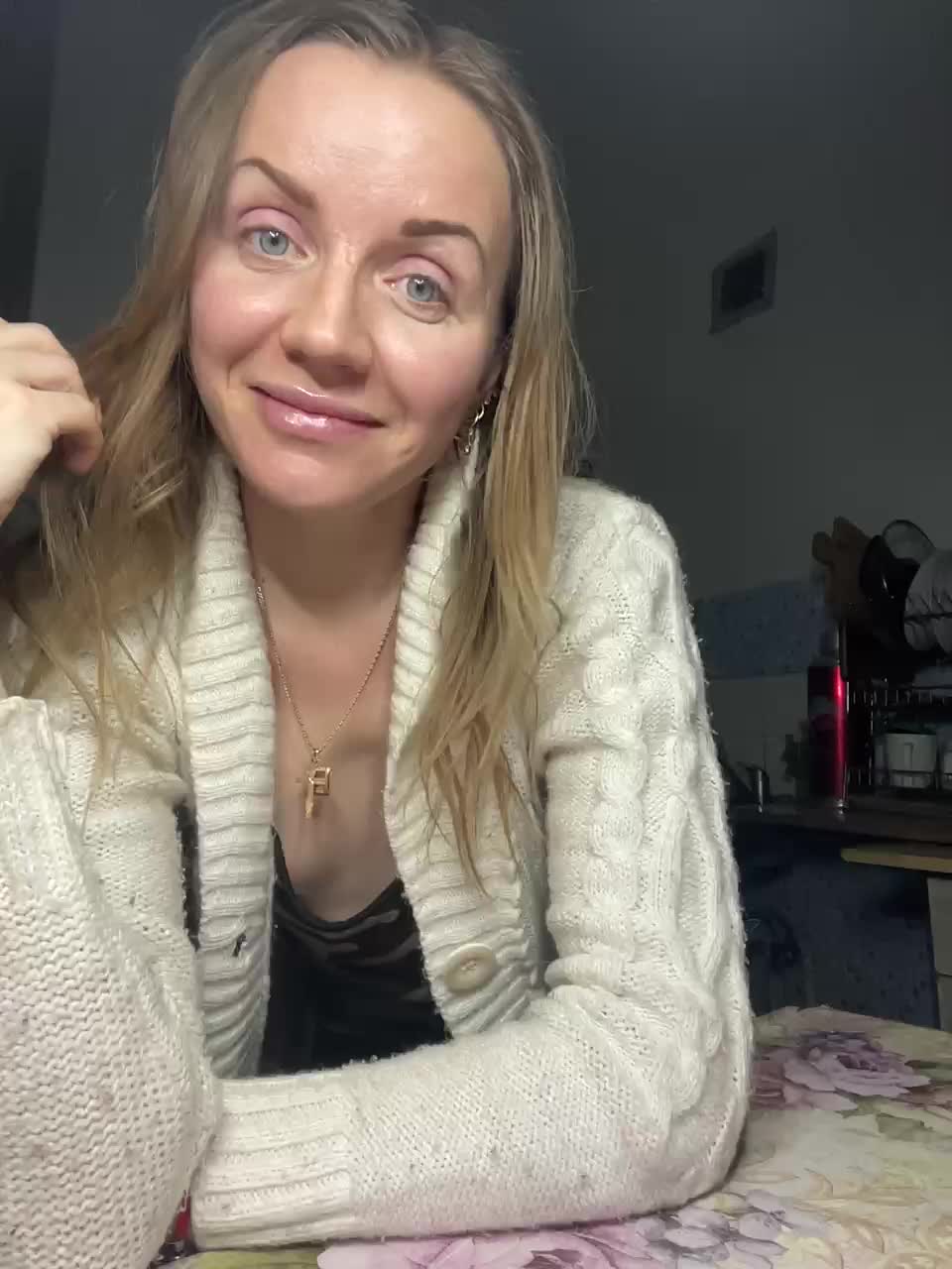 Alenushka888 Live Sex December 11, 2025