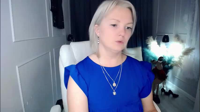 emmmam Live Sex December 12, 2025