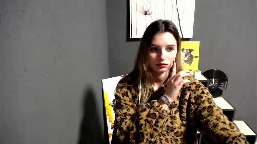 olivia_vi Live Sex December 12, 2025