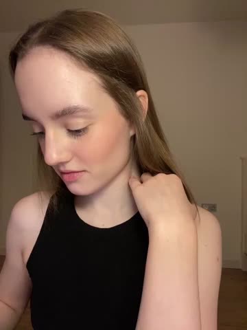 malyshhka Live Sex December 12, 2025