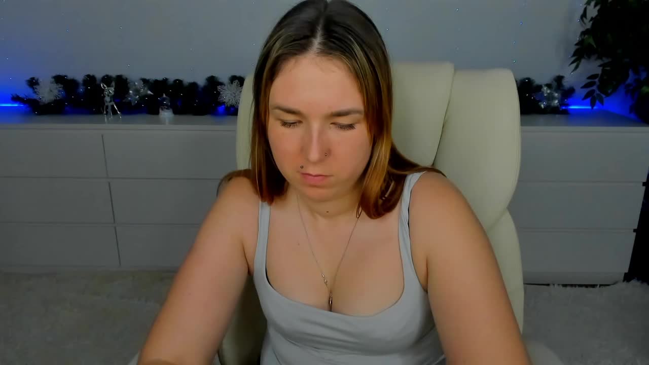 SofiiDarling Live Sex December 12, 2025