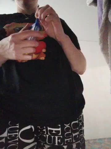 Xo4y-SeXa Live Sex December 12, 2025