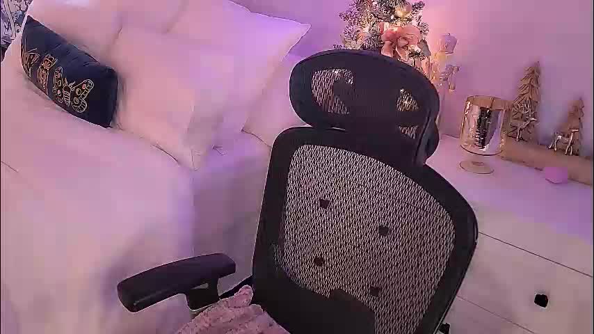 missmina Live Sex December 12, 2025